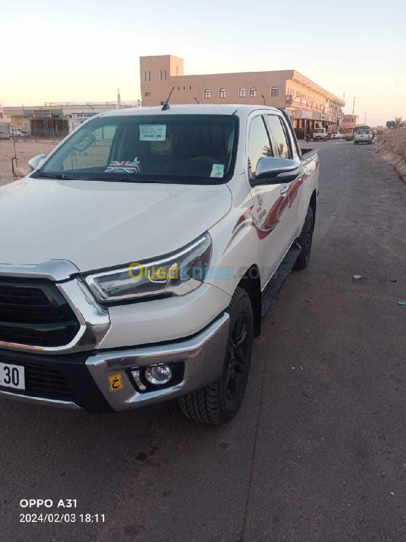 Toyota Hilux 2022 LEGEND SC 4x4