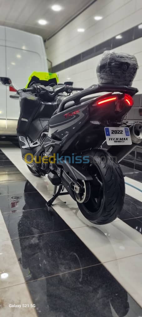 Yamaha Tmax 560 2022