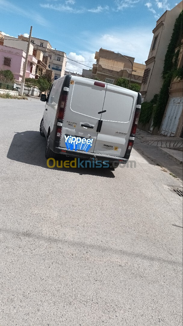 Renault Trafic 2016