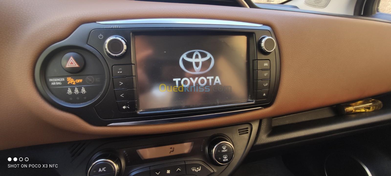 Toyota yaris 2015 touche active