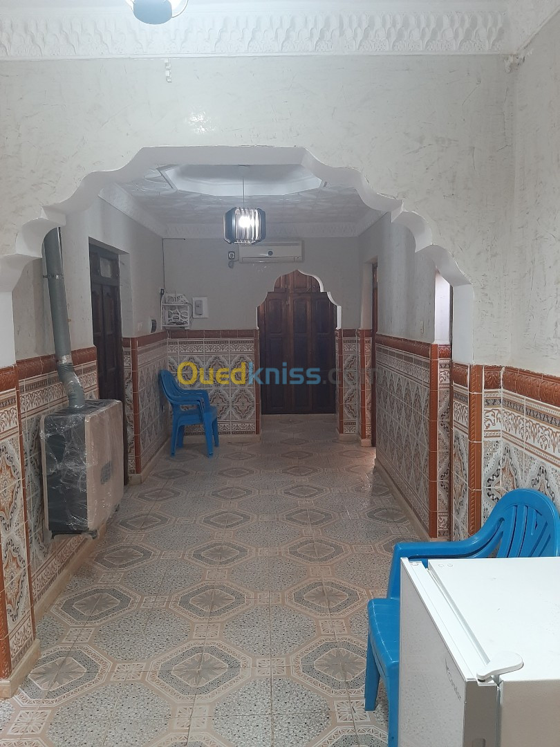 Location Niveau De Villa F3 Mostaganem Sidi lakhdaara