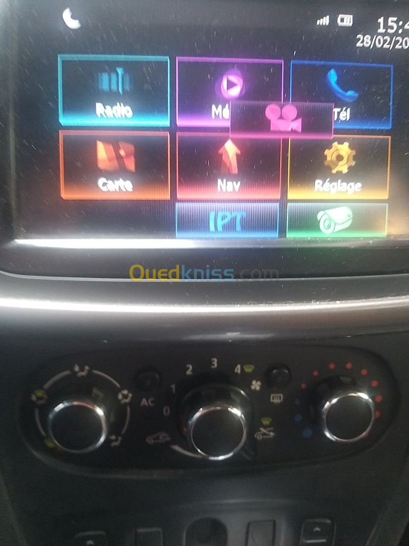 DIAGNOSTIC OPTION CACHÉE RENAULT DACIA