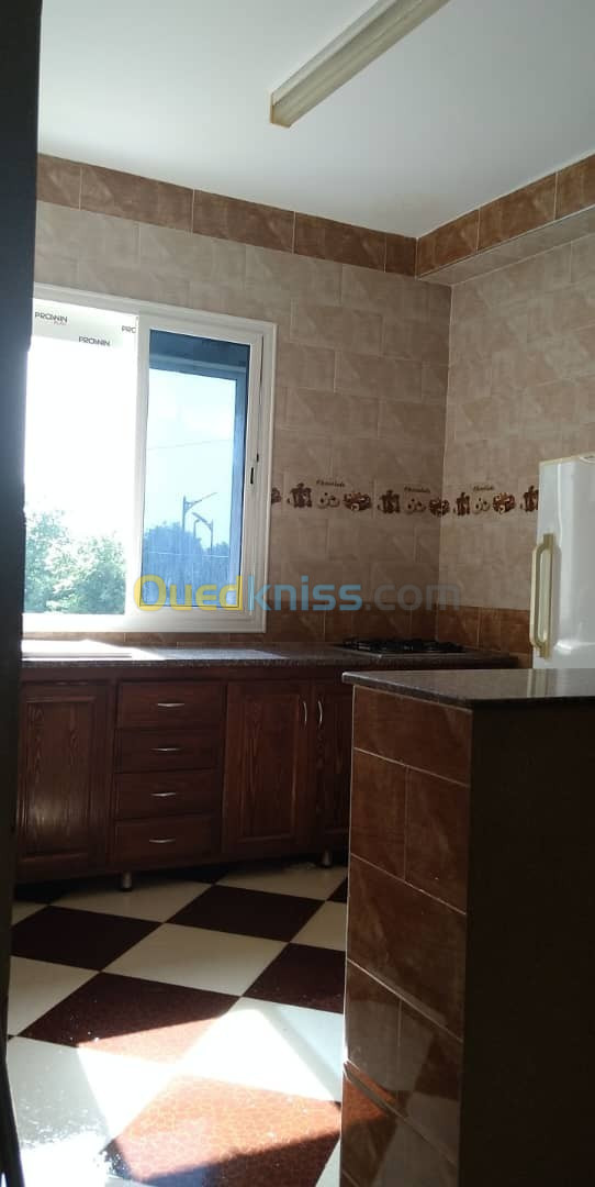 Location vacances Appartement F3 Jijel Ziama mansouriah