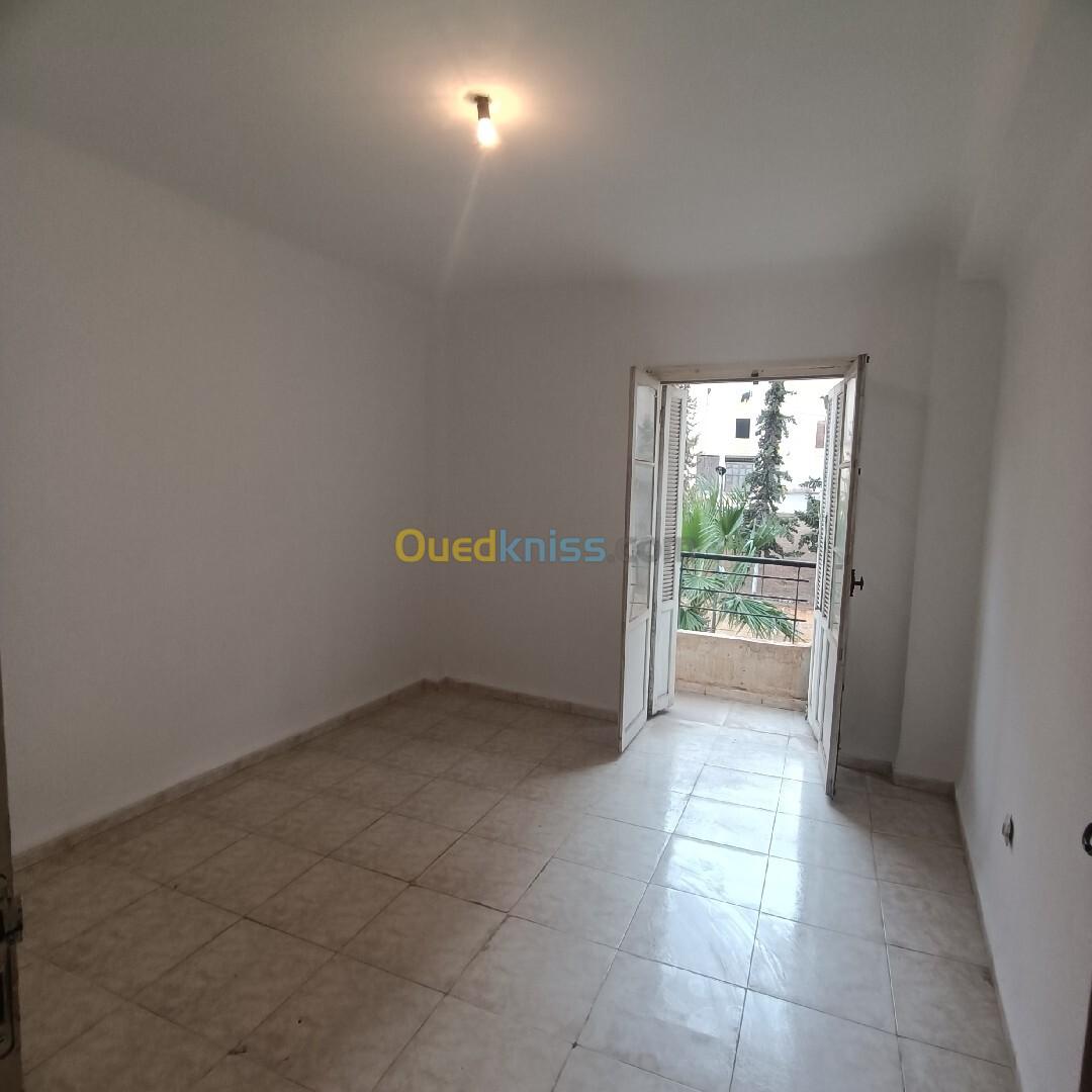 Location Appartement F3 Tipaza Douaouda