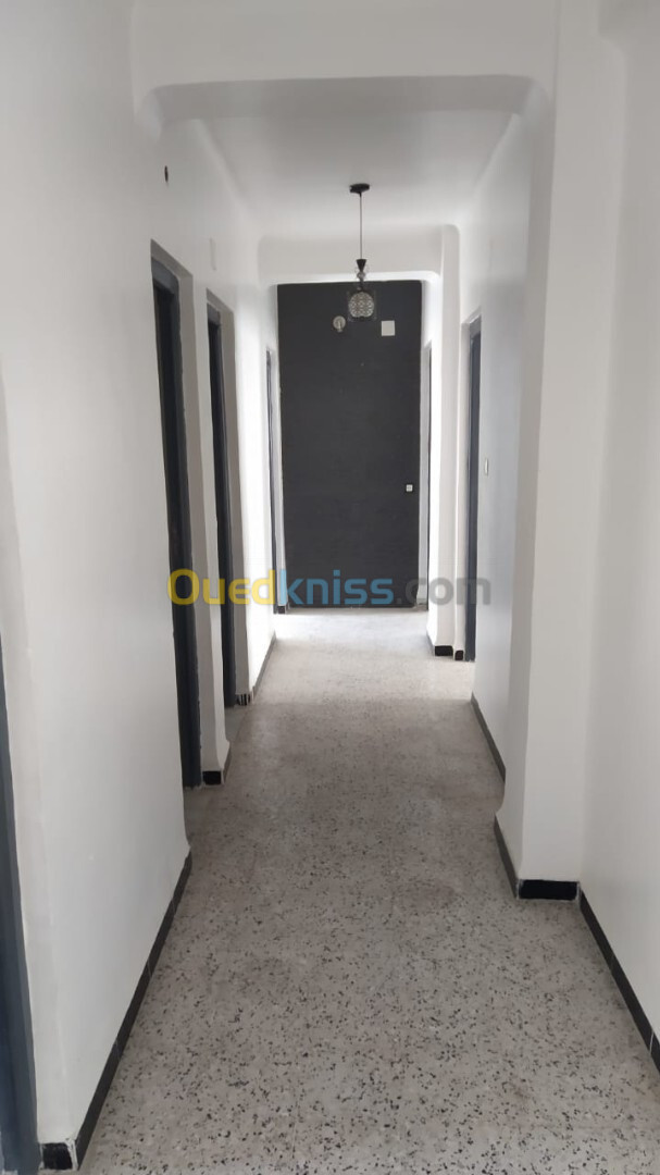 Location Appartement F4 Alger Ouled fayet