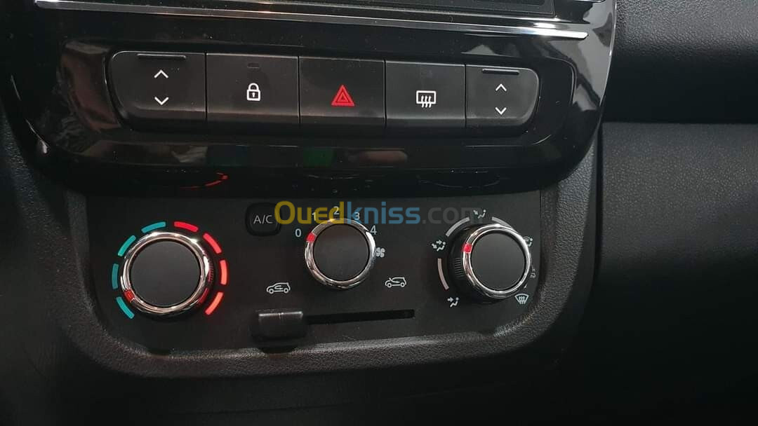 Renault Kwid 2024 Outsider