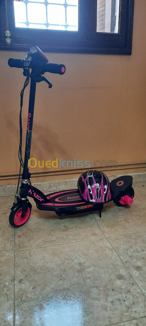 Trottinette pour enfant robuste