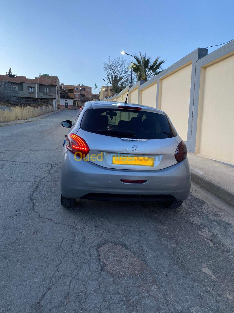 Peugeot 208 2013 Active