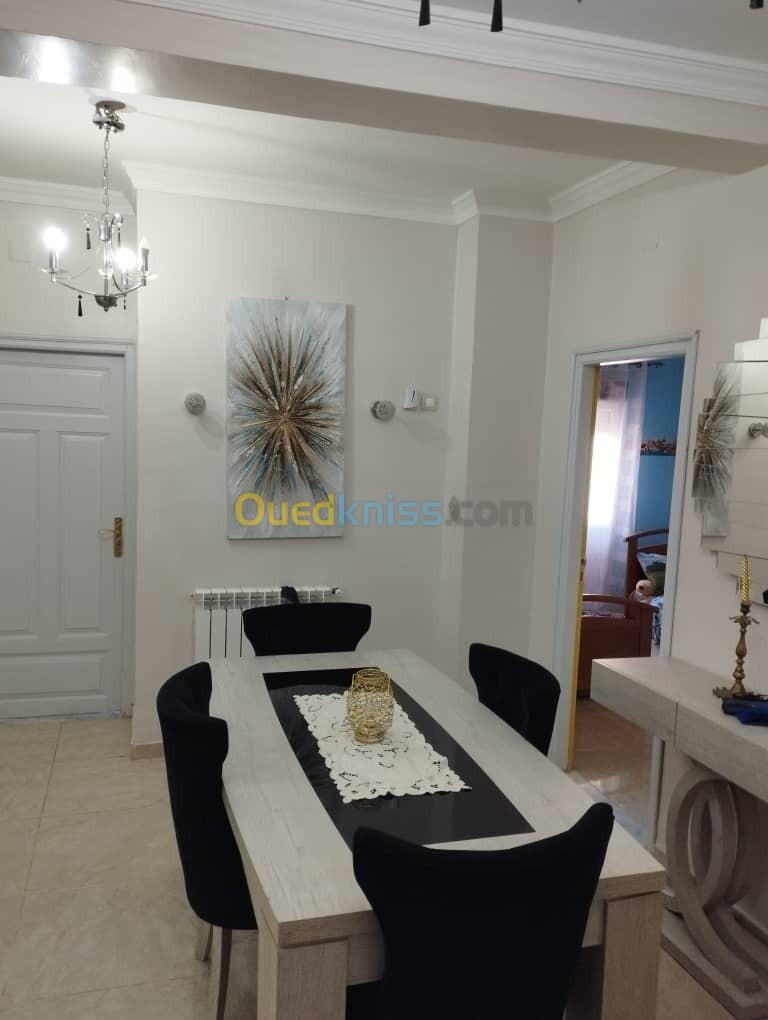 Location Appartement F4 Constantine El khroub