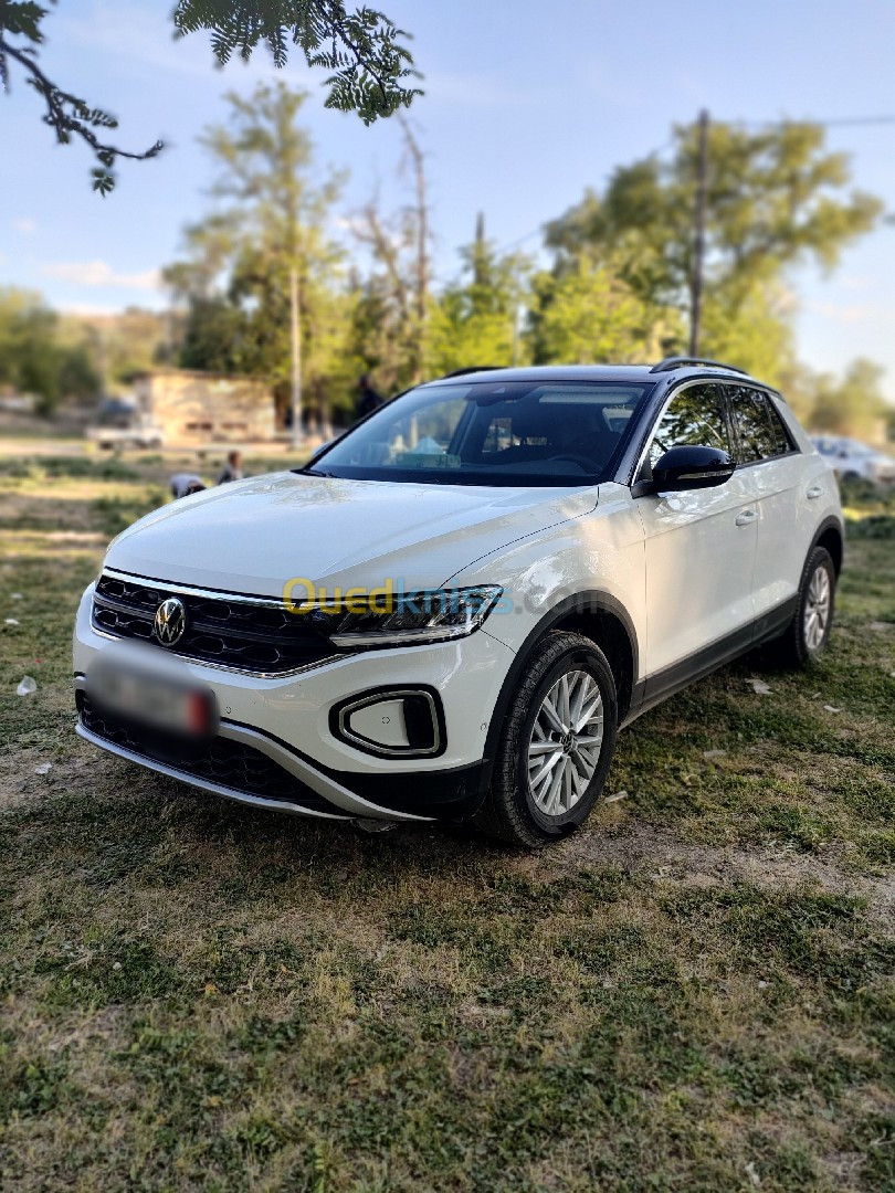 Volkswagen T-Roc 2022 Life