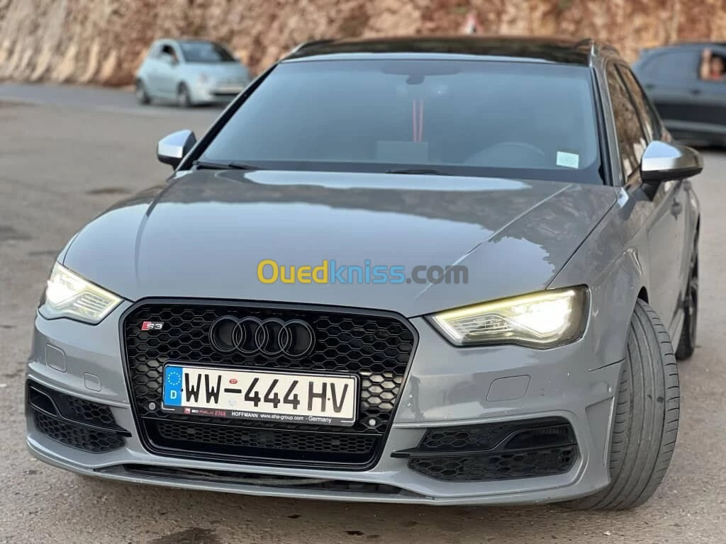 Audi RS3 2016 