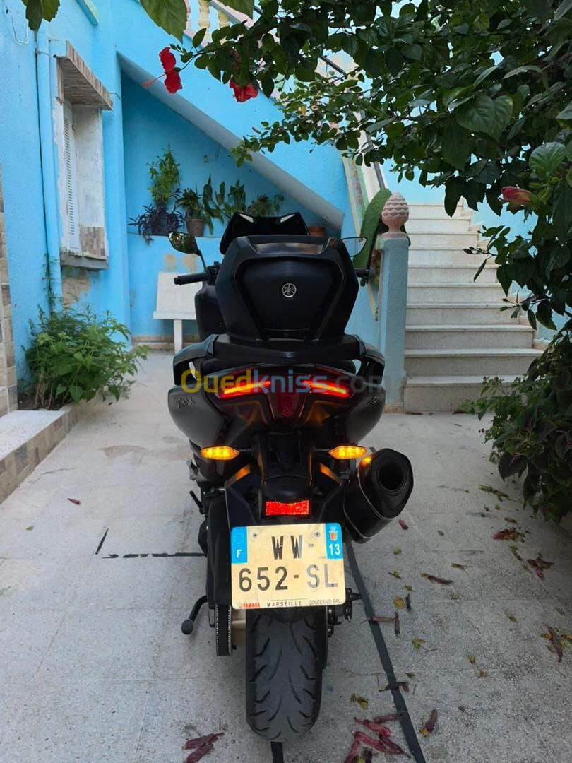 YAMAHA Tmax tech Max 2022