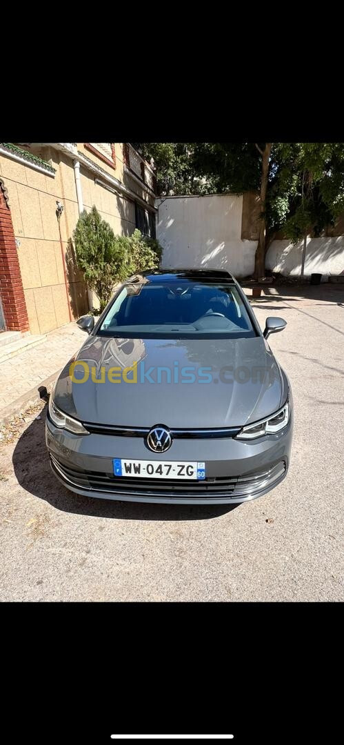 Volkswagen Golf 8 2022 Active