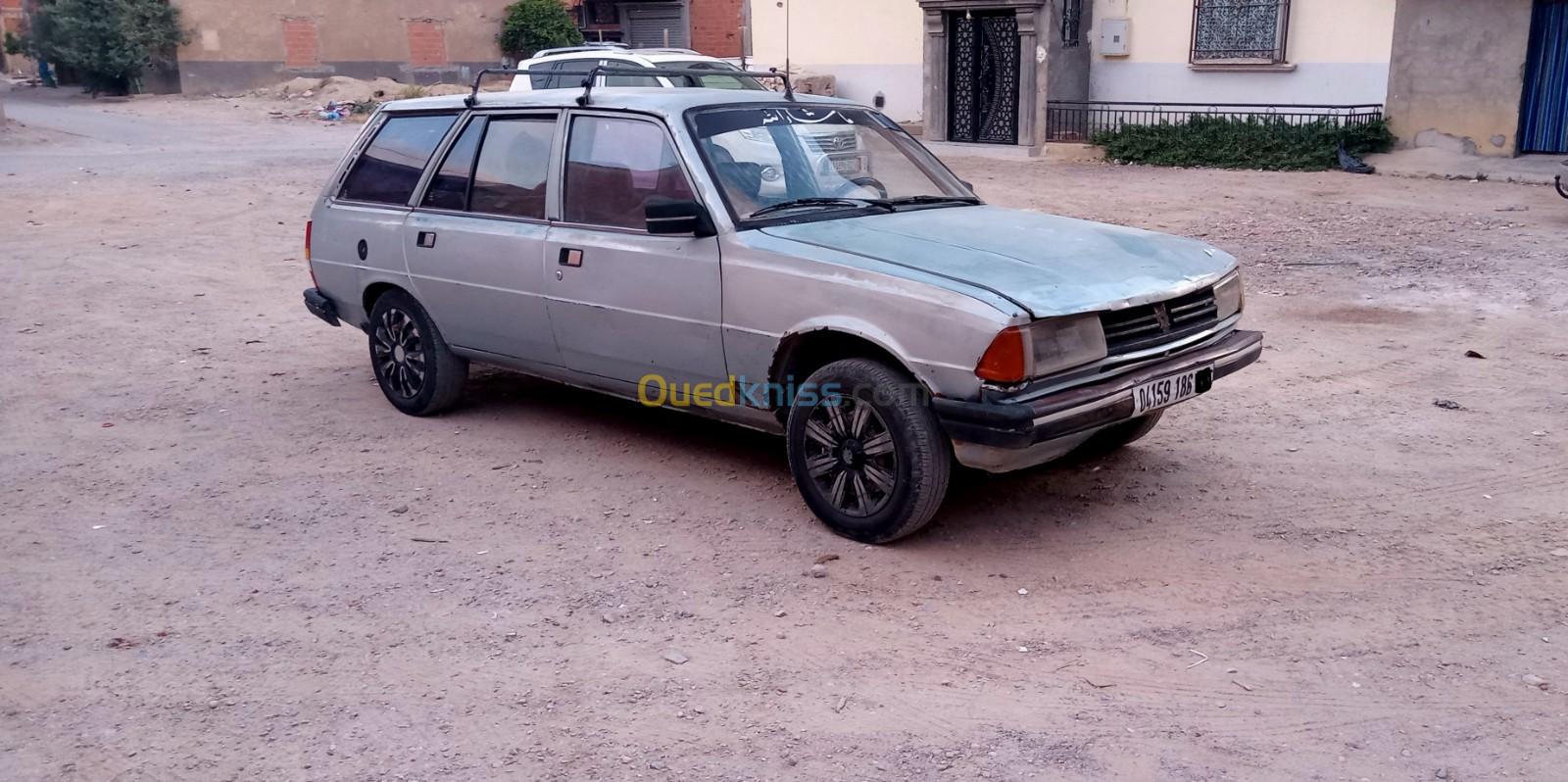 Peugeot 305 1986 305