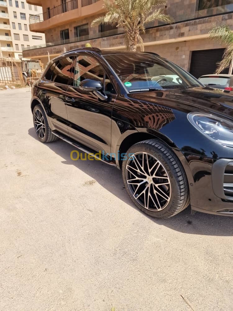 Porsche Macan 2023 