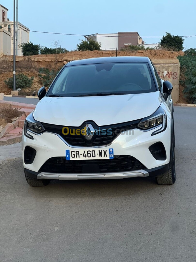 Renault Captur blanc nacré toit noir brillant 2023 Gpl d’origine zéro retouche