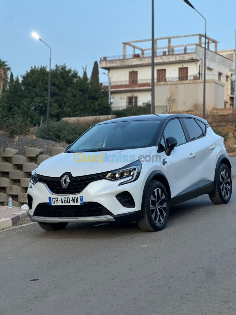 Renault Captur blanc nacré toit noir brillant 2023 Gpl d’origine zéro retouche