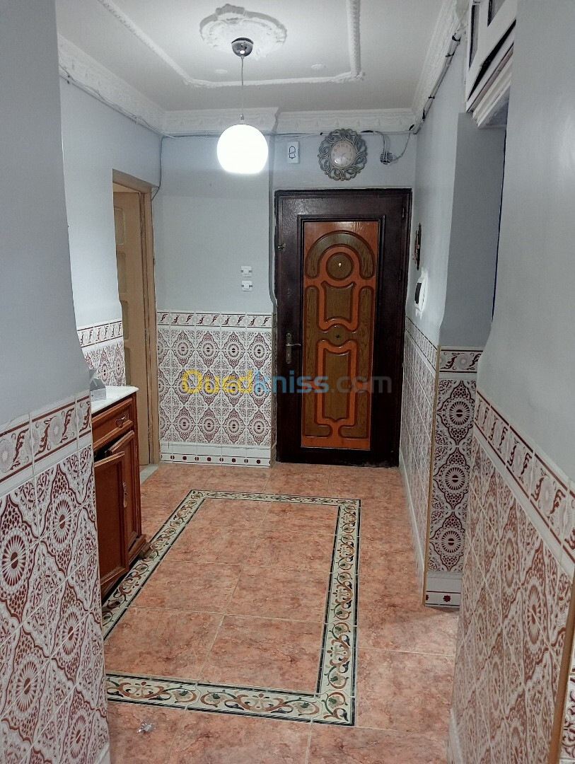 Location Appartement F3 Alger Dar el beida