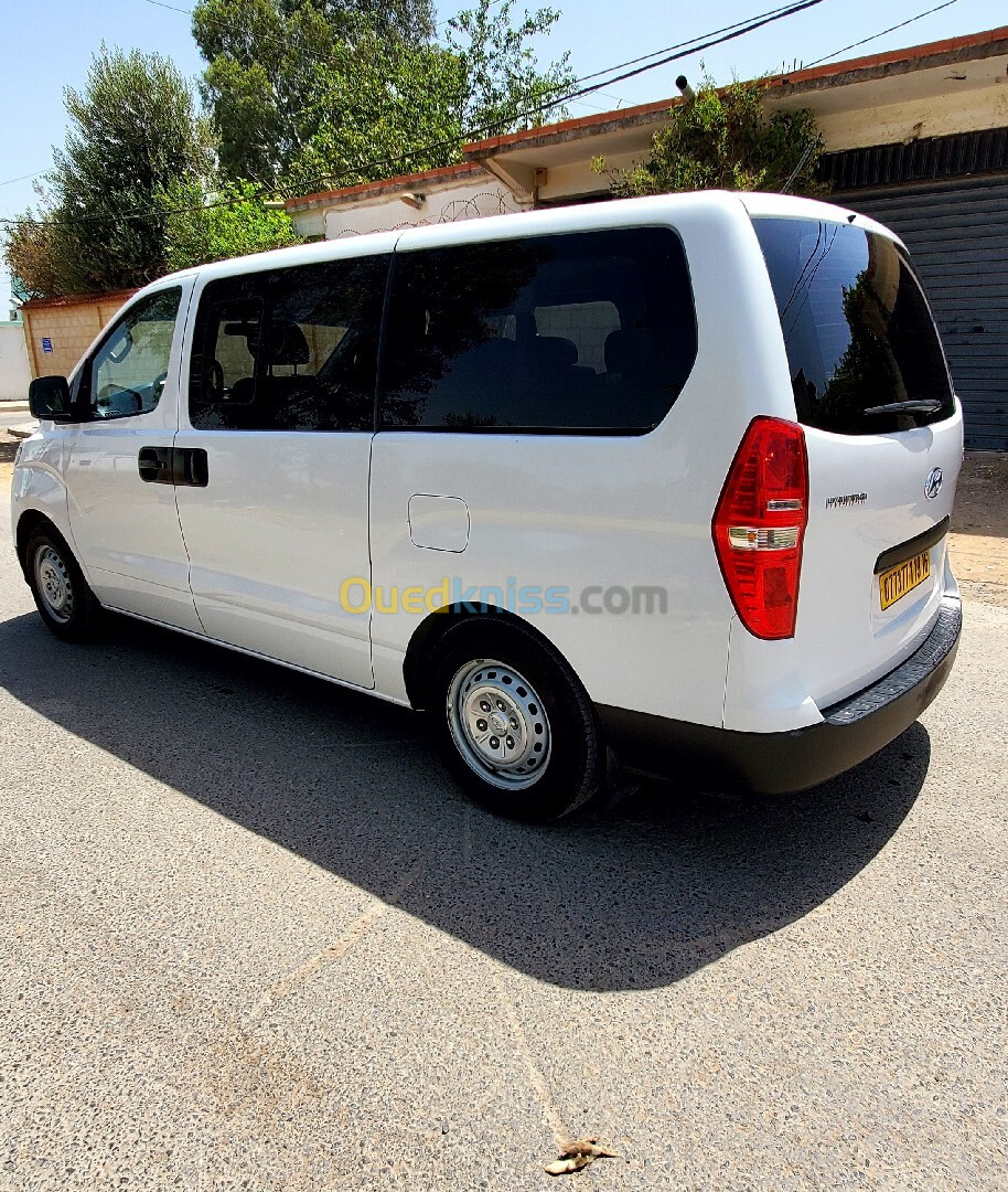 Hyundai H1 2019 Vitré 9 places