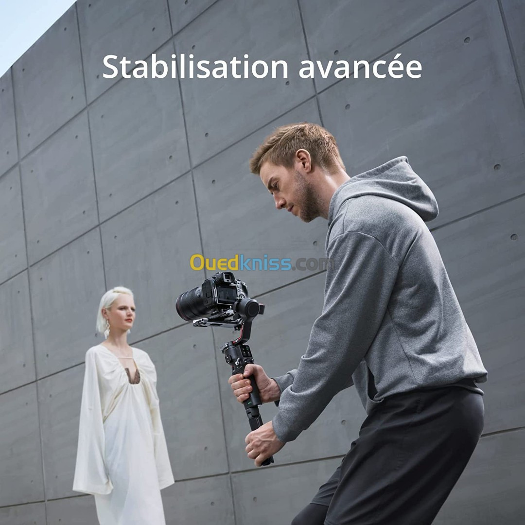 DJI RS 3 Stabilisateur Stabilisateur Pour Appareil Photo - Bluetooth 5.0/USB-C