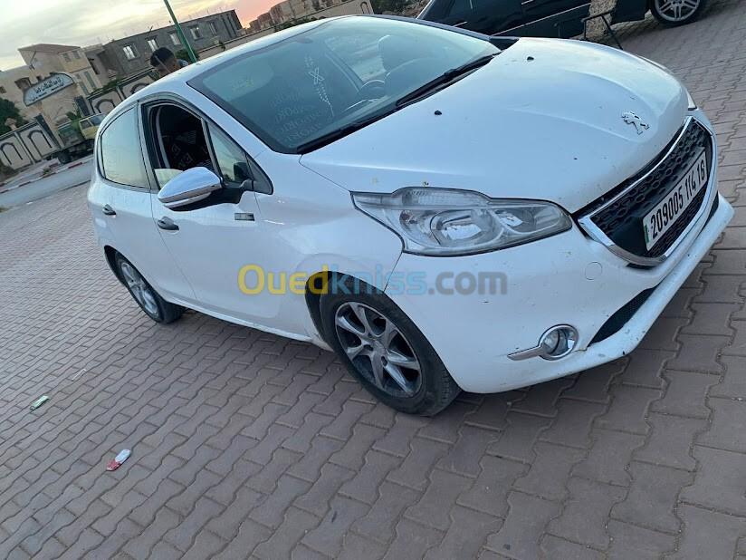 Peugeot 208 2014 Active