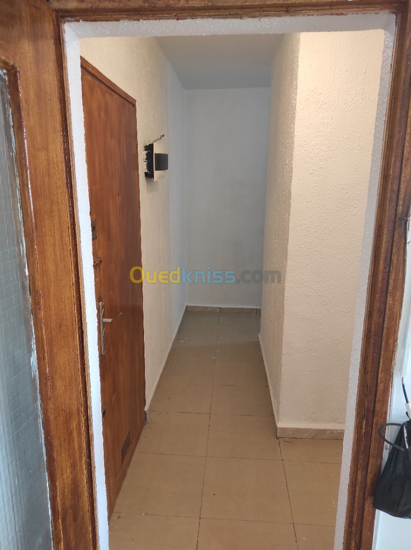 Location Appartement F2 Alger Bab ezzouar