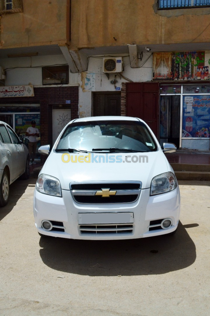 Chevrolet Aveo 4 portes 2015 Aveo 4 portes