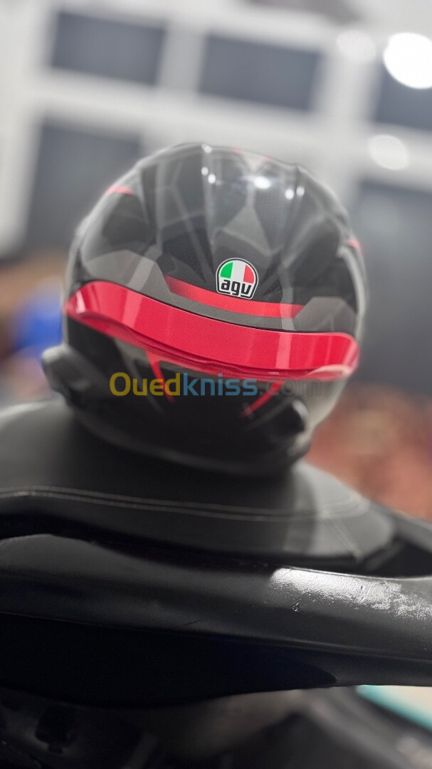 Casque agv k6s