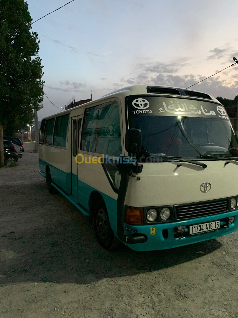 Toyota Coaster 2016