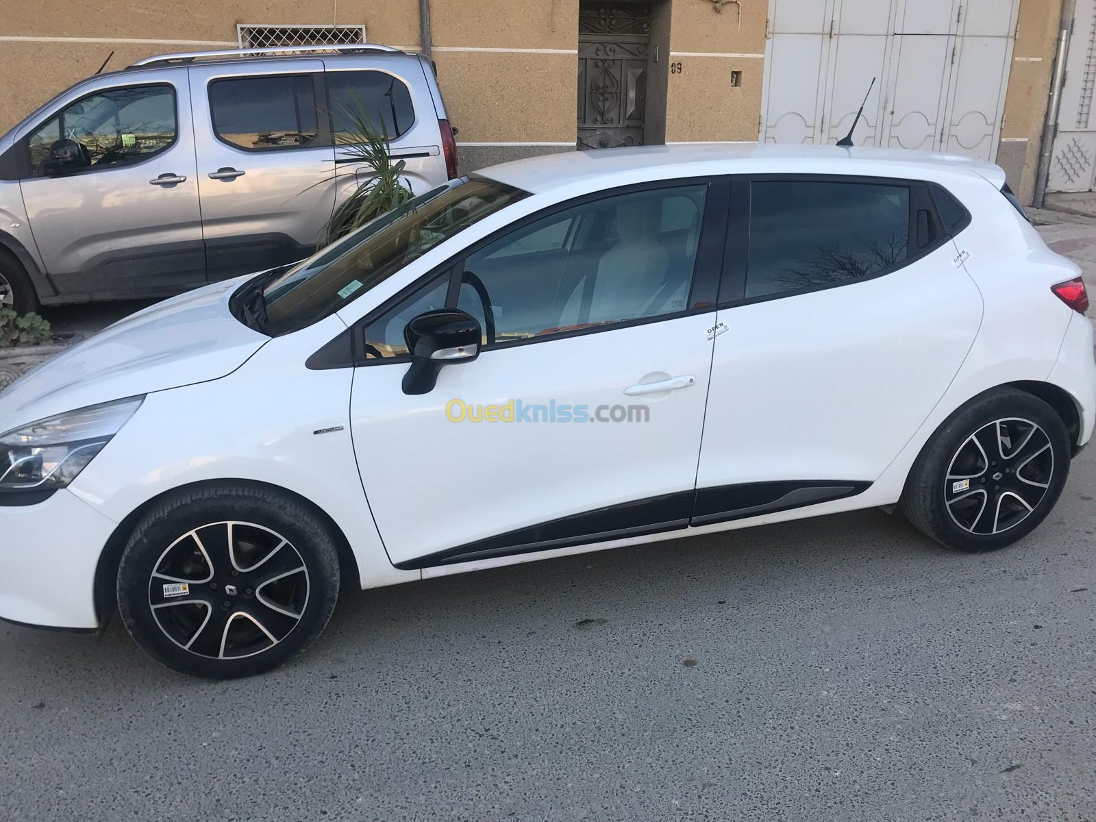 Renault Clio 4 2015 Limited