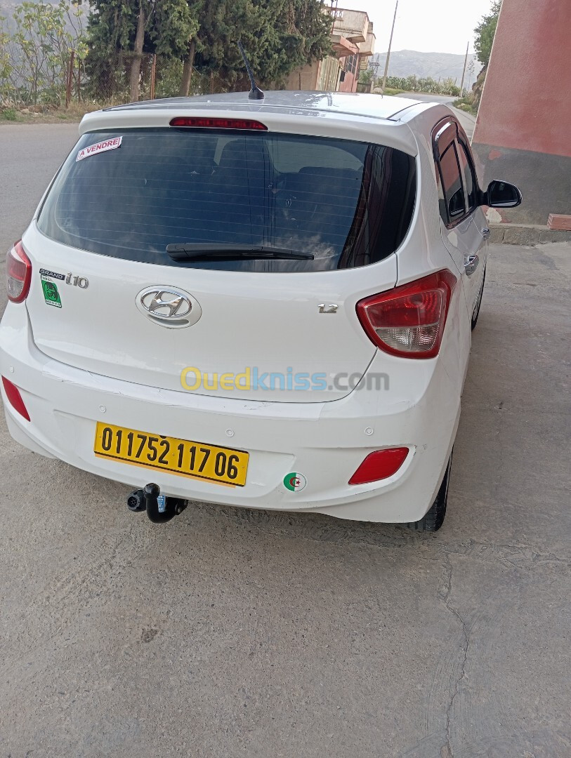 Hyundai Grand i10 2017 00