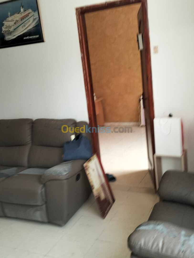 Location Appartement F3 Alger Draria