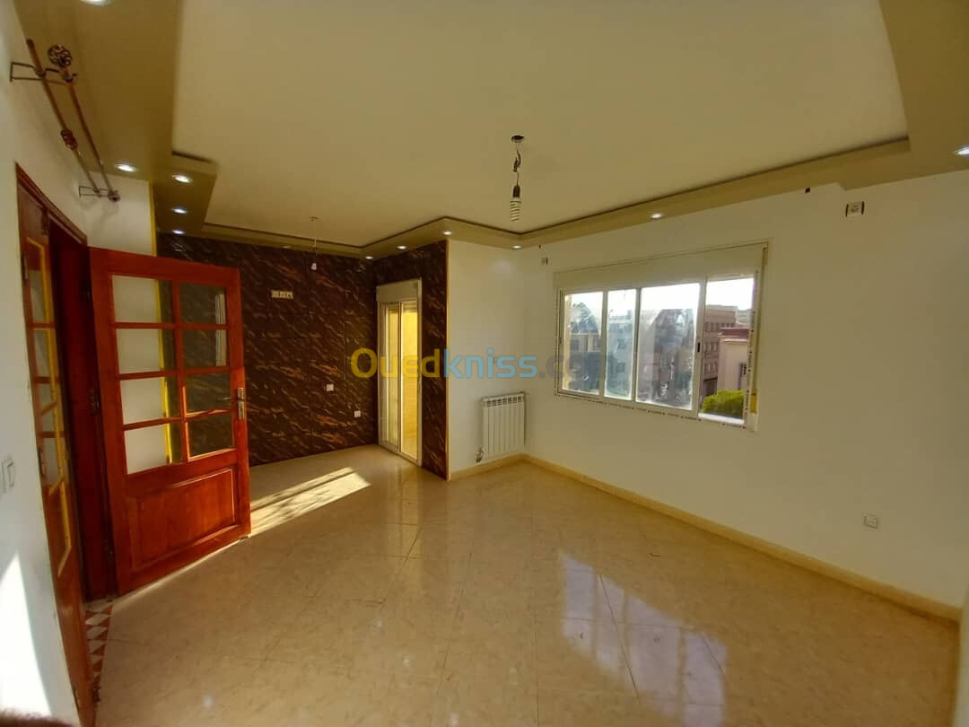 Location Appartement F3 Oran Bir el djir