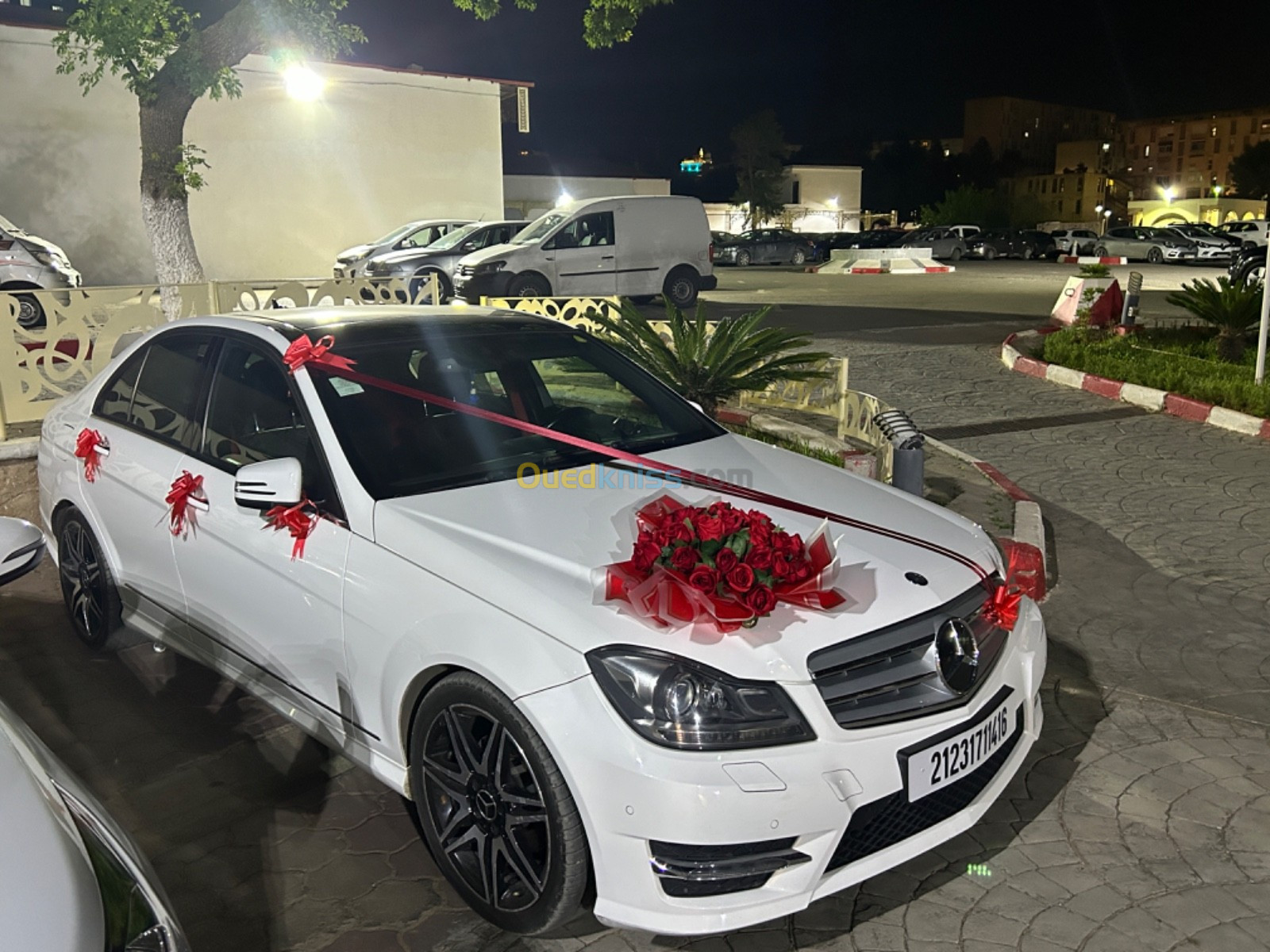 Locoation de voiture pour mariage avec chauffeur 