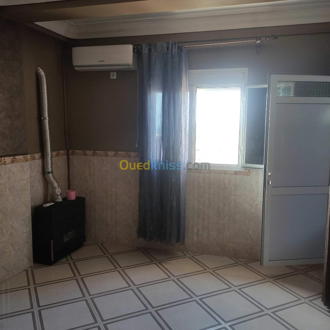 Location Appartement F3 Alger Hraoua