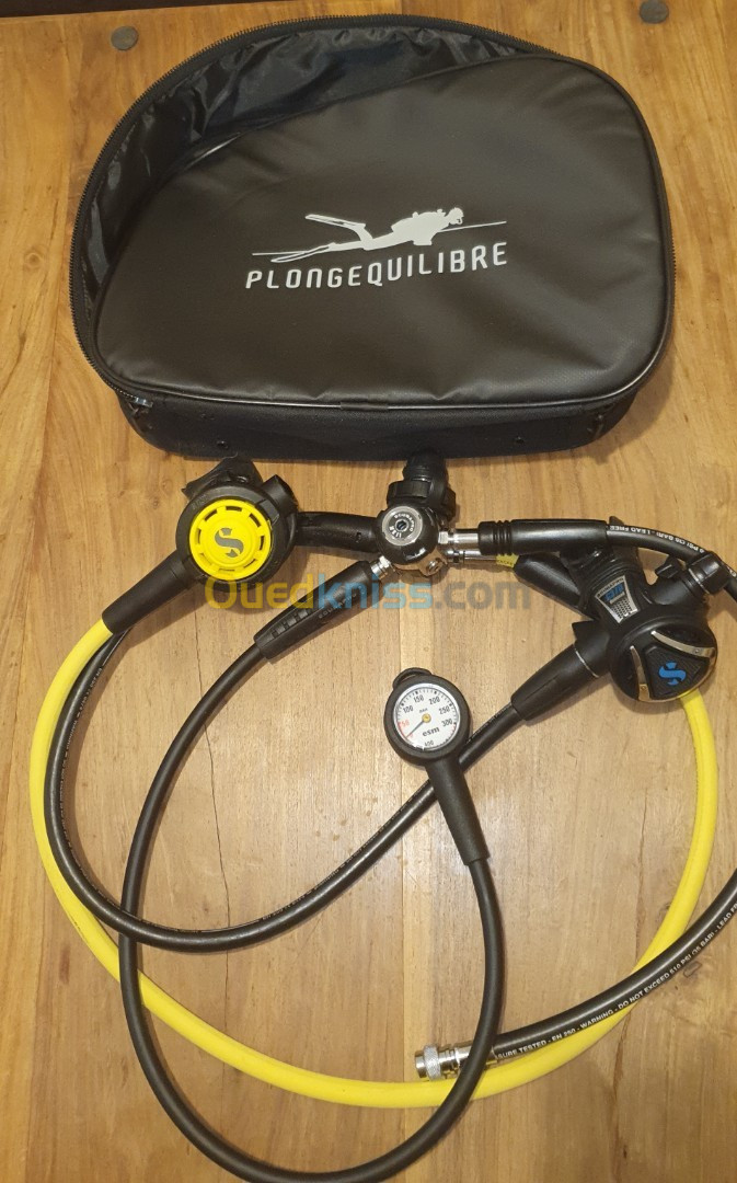 PACK DÉTENDEUR MK11/C370 + OCTOPUS R095 + MANO + SAC - SCUBAPRO