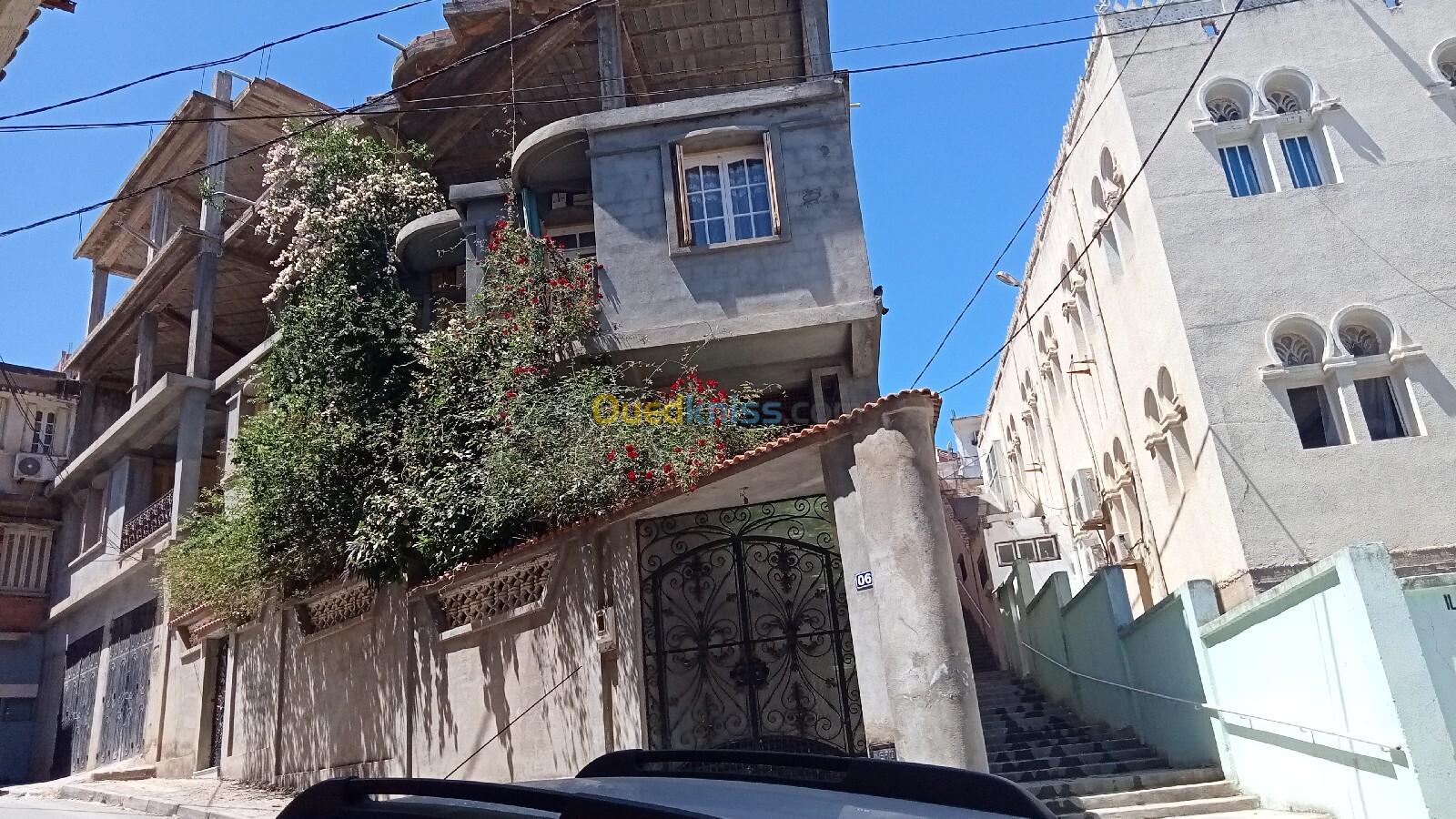 Location vacances Appartement F3 Jijel Jijel