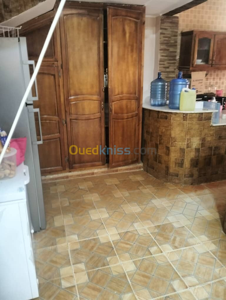 Location Appartement F3 Biskra Biskra