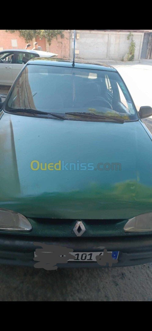 Renault رونو 2001 