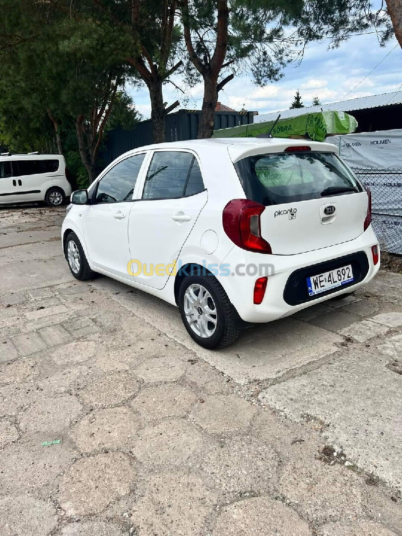 Kia Picanto 2021 LX