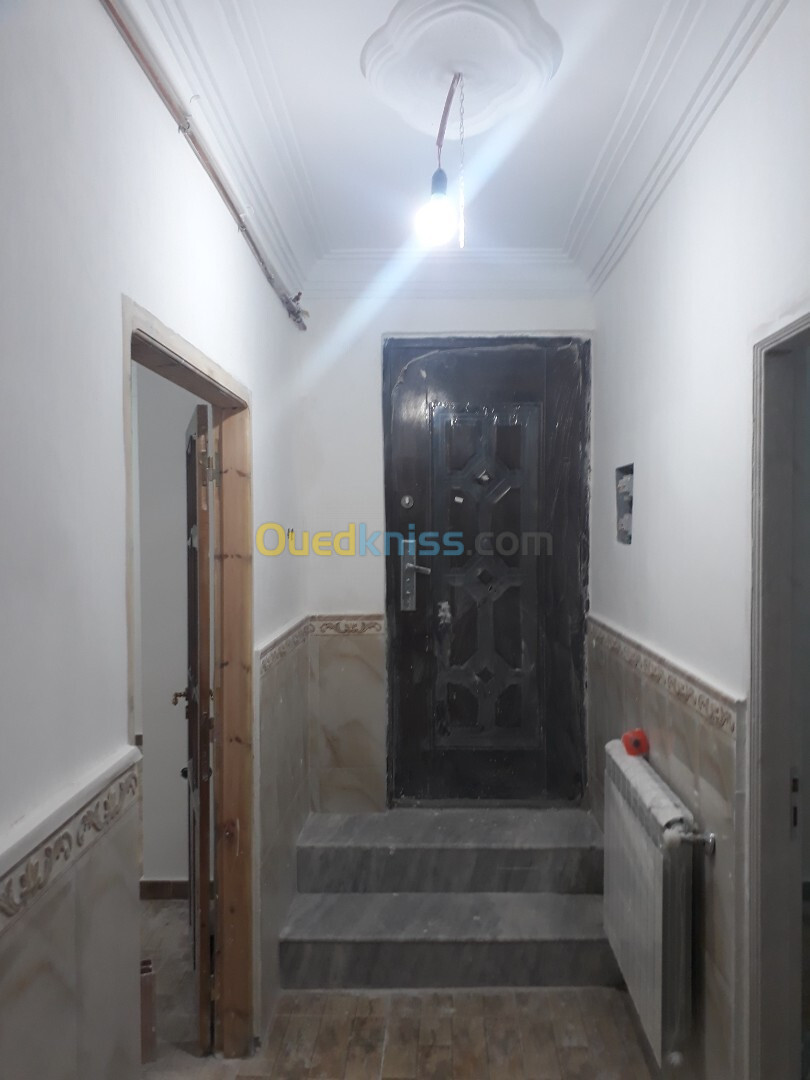 Vente Appartement F3 Tiaret Tiaret