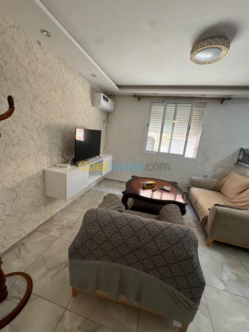 Location vacances Appartement F3 Alger Draria