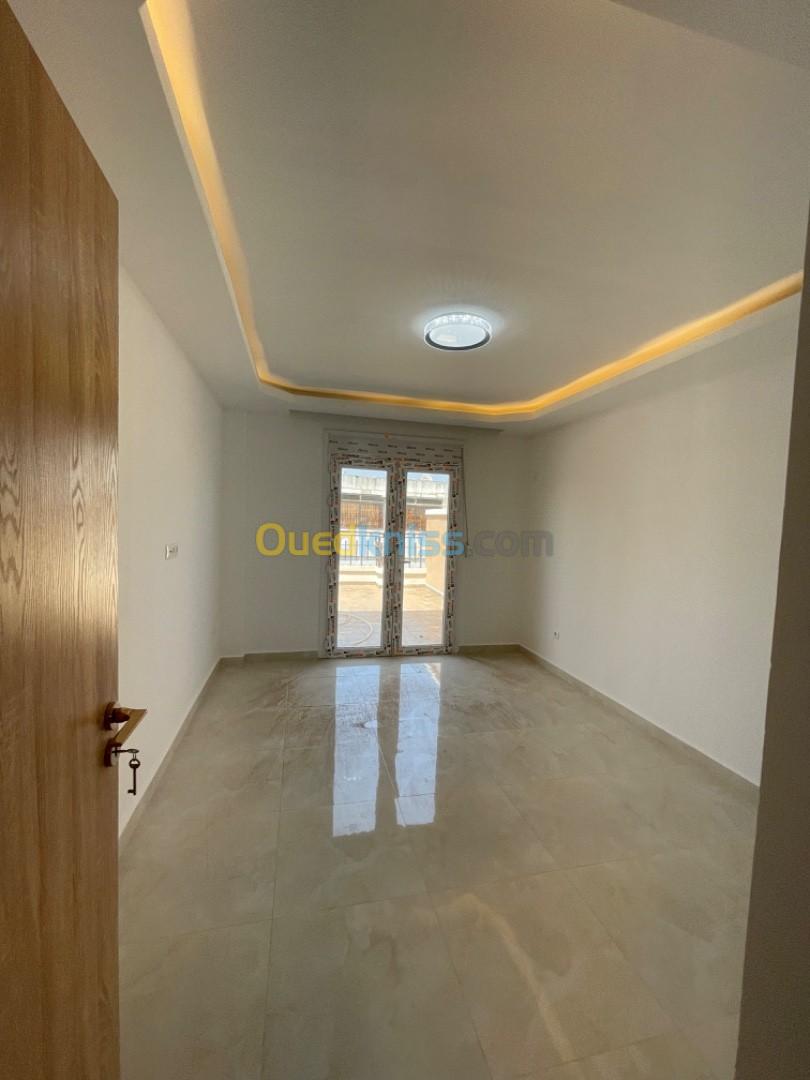 Sell Apartment F5 Alger Baba hassen