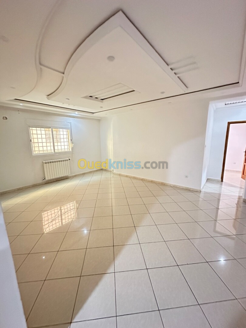 Location Appartement F3 Alger Draria