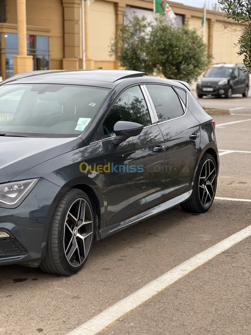 Seat Leon 2019 LINEA R+