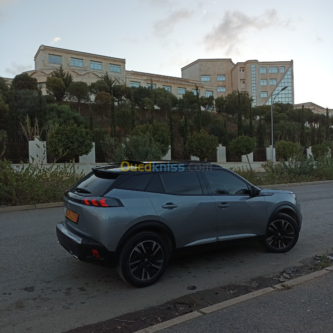 Peugeot 2008 2023 GT