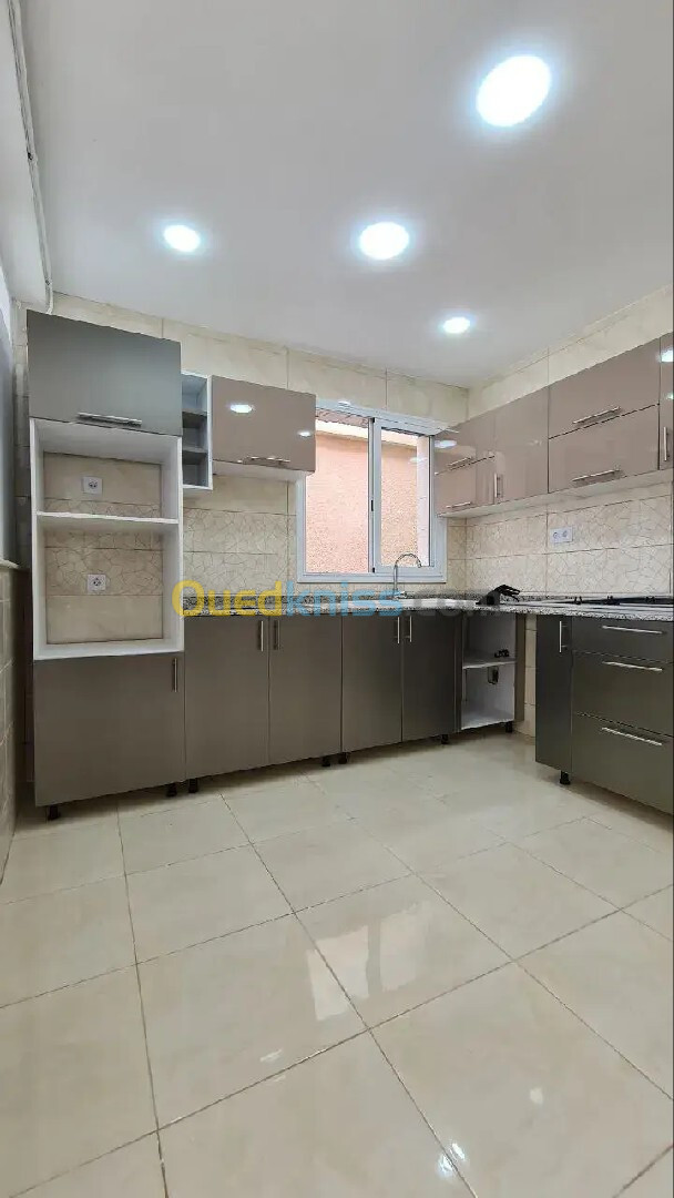 Vente Appartement F1 Alger Bordj el kiffan