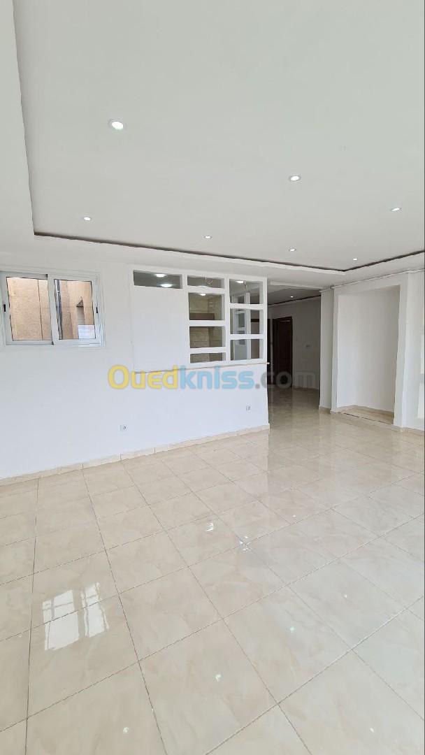 Vente Appartement F3 Alger Bordj el kiffan