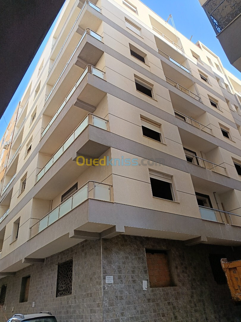 Vente Appartement F3 Alger Bordj el kiffan