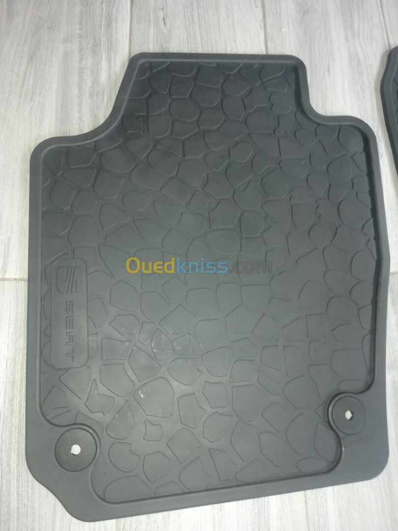 Tapis d'origine SEAT Ibiza 4 et 5